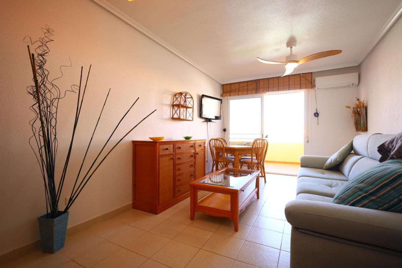 2 Bedroom Apartment At Beach Dehesa De Campoamor Zewnętrze zdjęcie